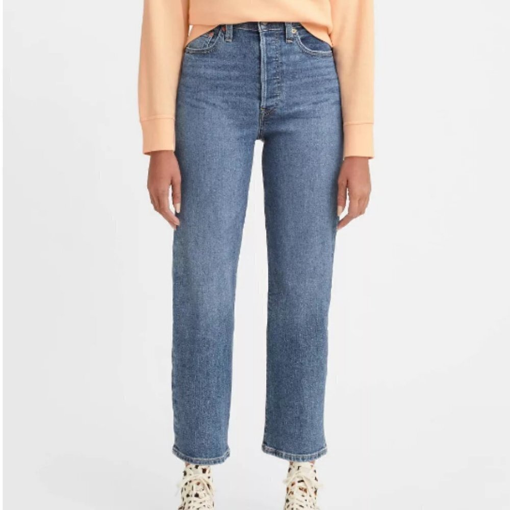 NWT Levi's Women's Ultra-High Rise Ribcage Straight Jeans Size 28